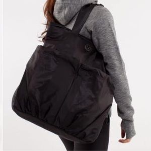 Lululemon Flow and Go Tote